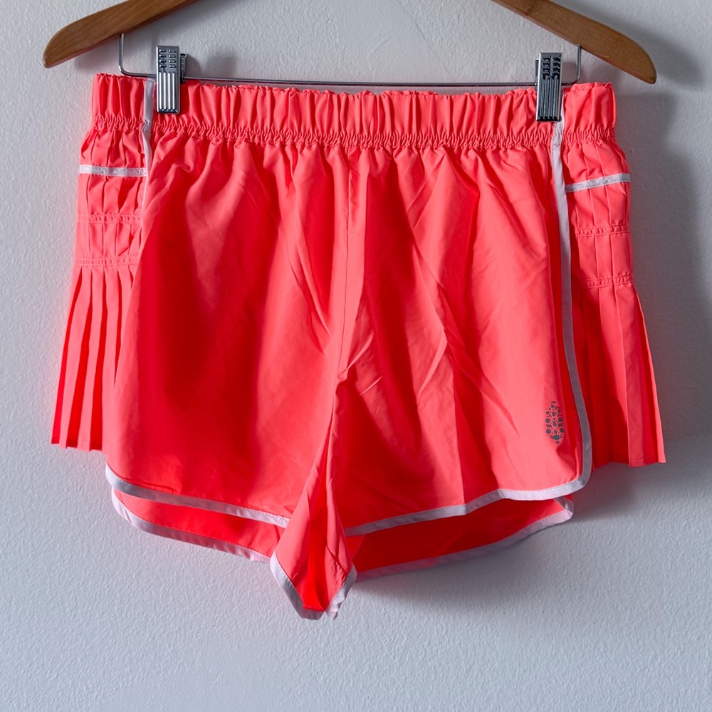 NWOT Free People Movement Easy Tiger Shorts Size Medium Color Orange